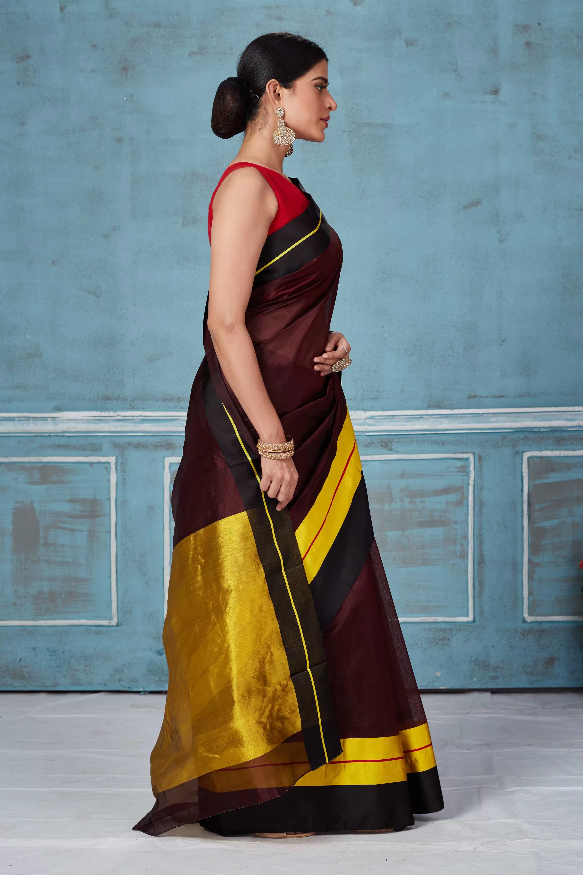 92A154 Maroon Pattu Silk Saree With Golden Mashru Border