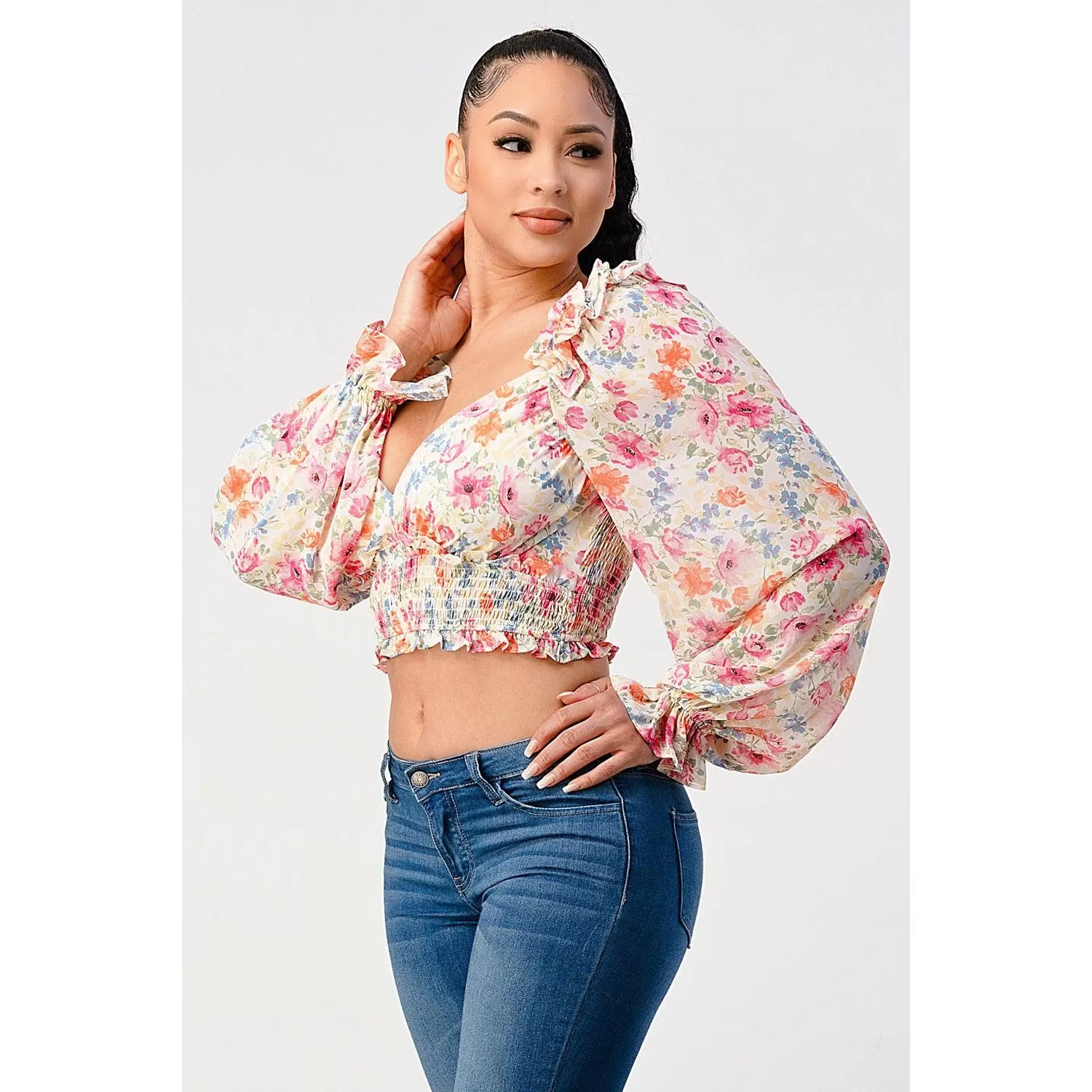 Chic Floral Sweetheart Smocked Body Blouse Top