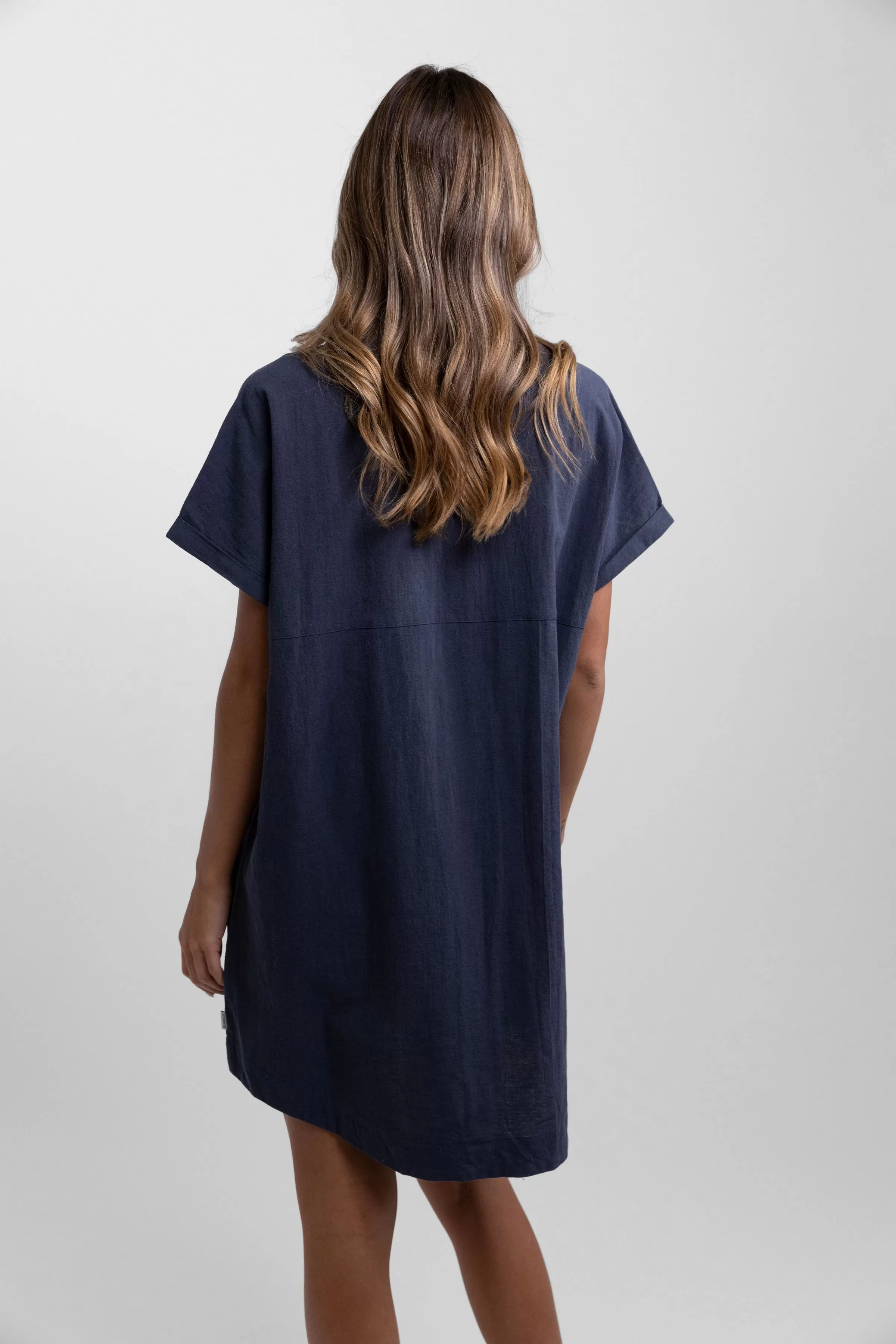 Classic Linen Shirt Dress / Worn Navy