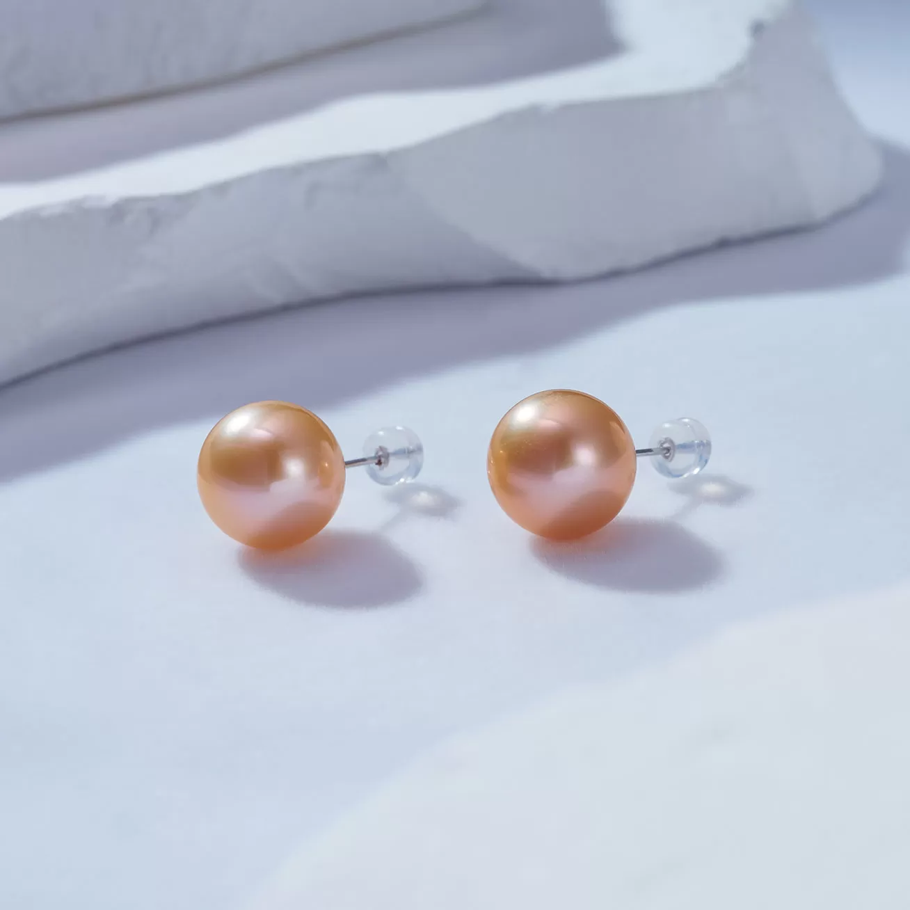 Elegant 18K Gold? Top Grade Edison Pink Pearl Stud Earrings KE00018