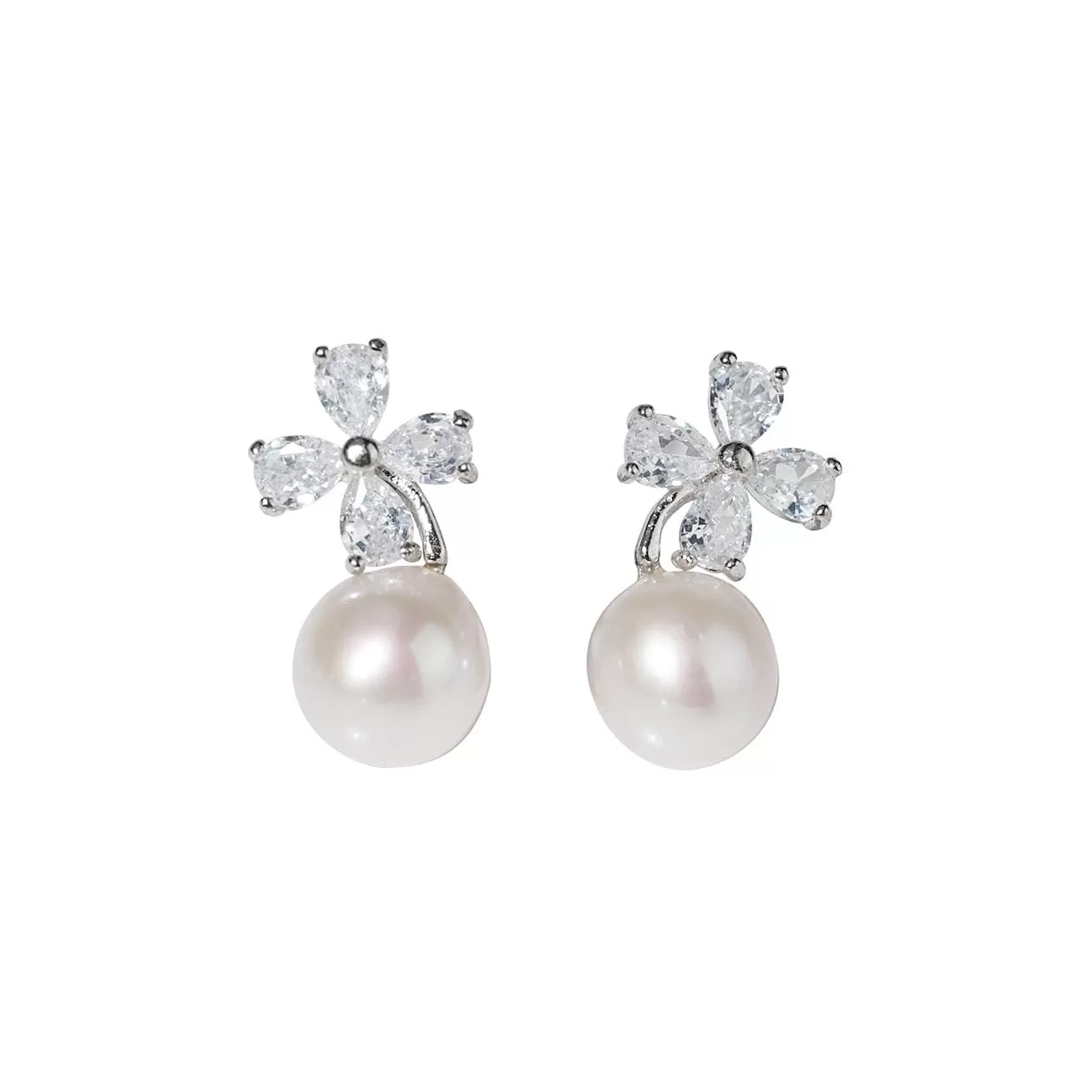 Elegant Freshwater Pearl Earrings WE00056