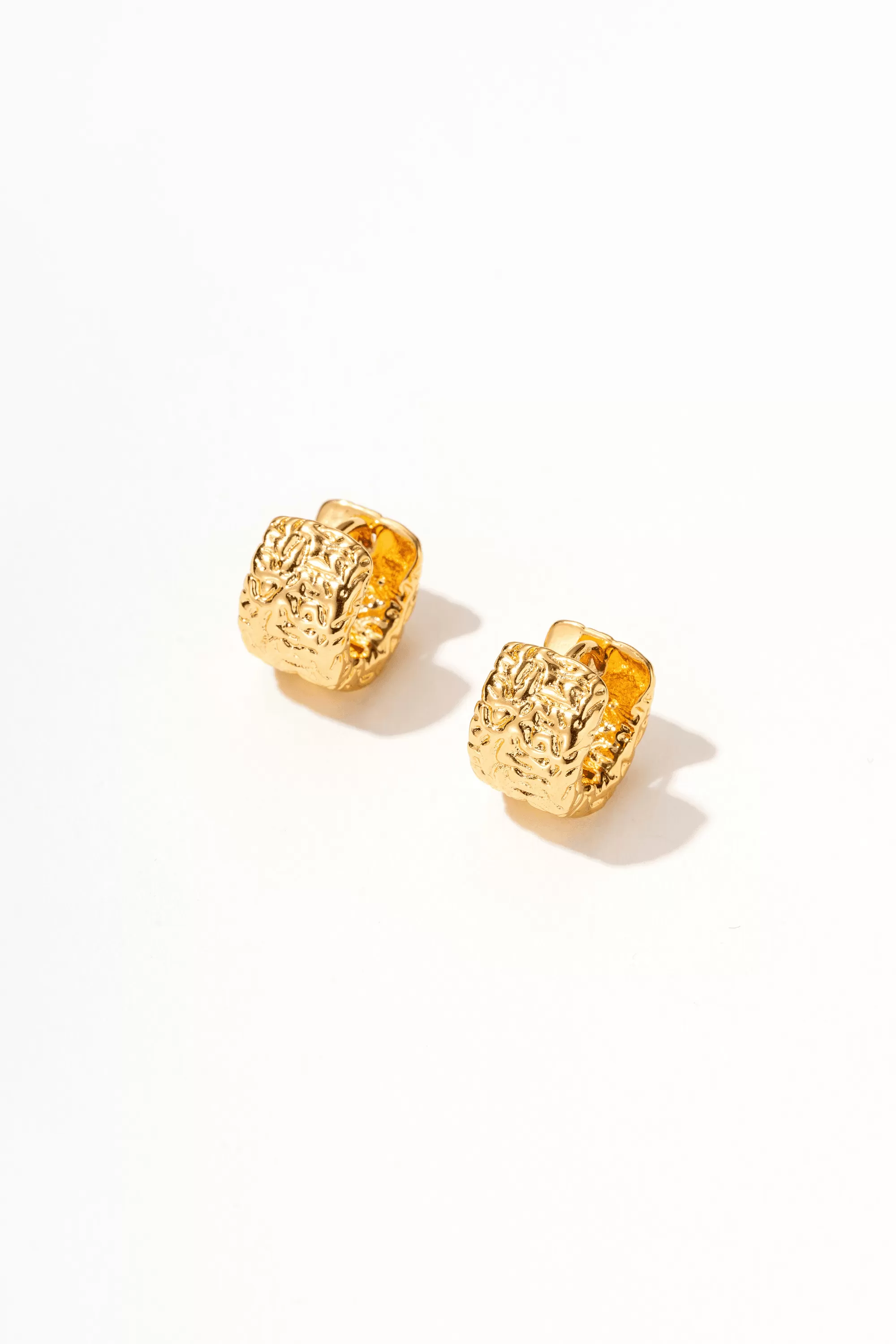 Elle 18K Gold Huggie Earrings