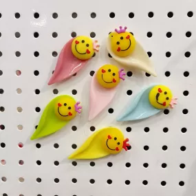 Emoji Petal Magnet