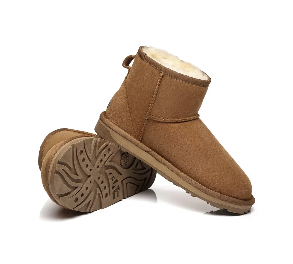 EVERAU Mini Classic Sheepskin Boots