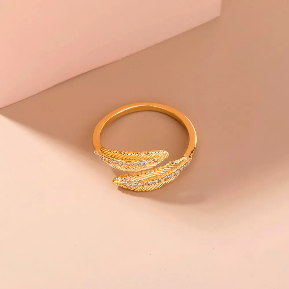 Golden Feathers Ring