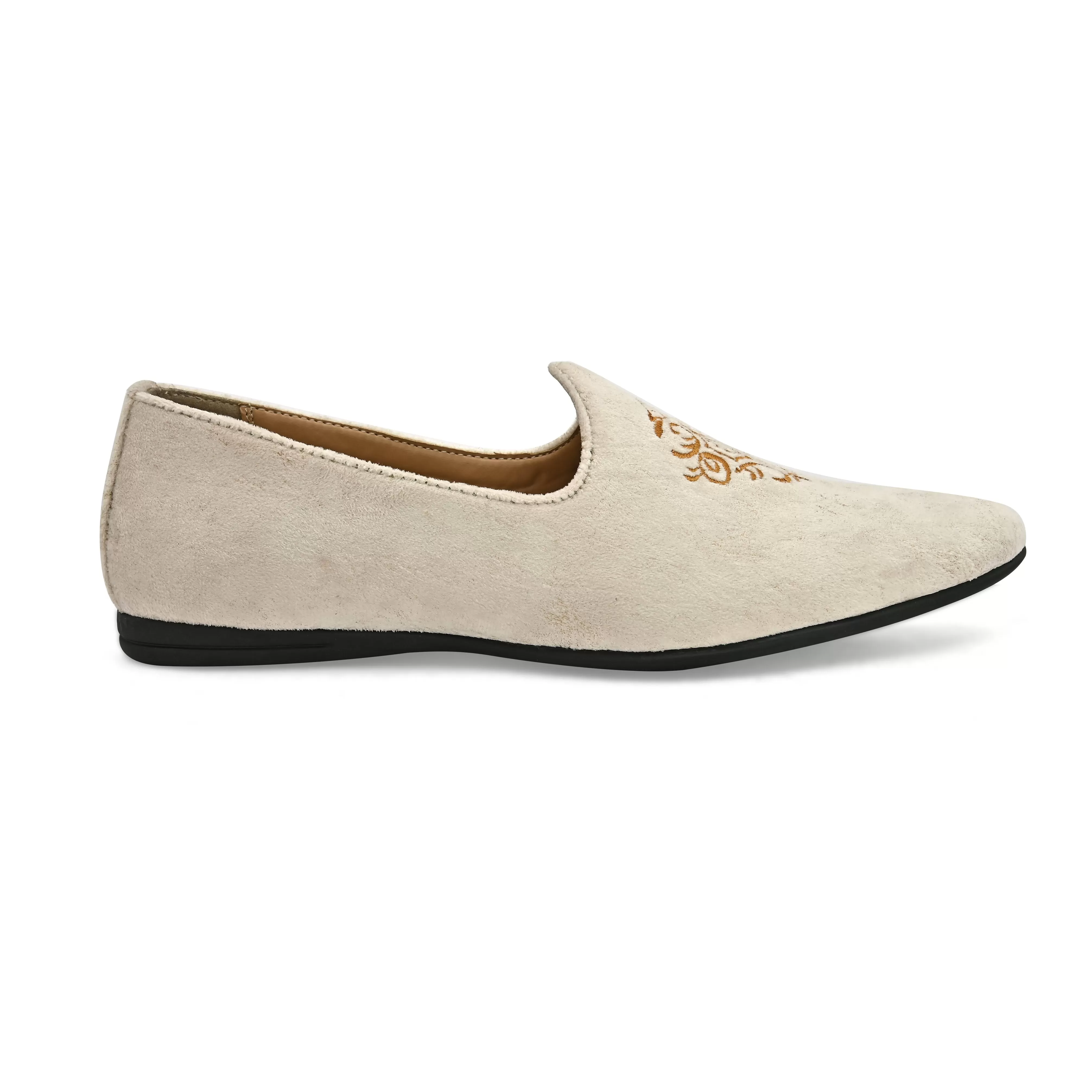 Grace Embroidered Beige Juttis