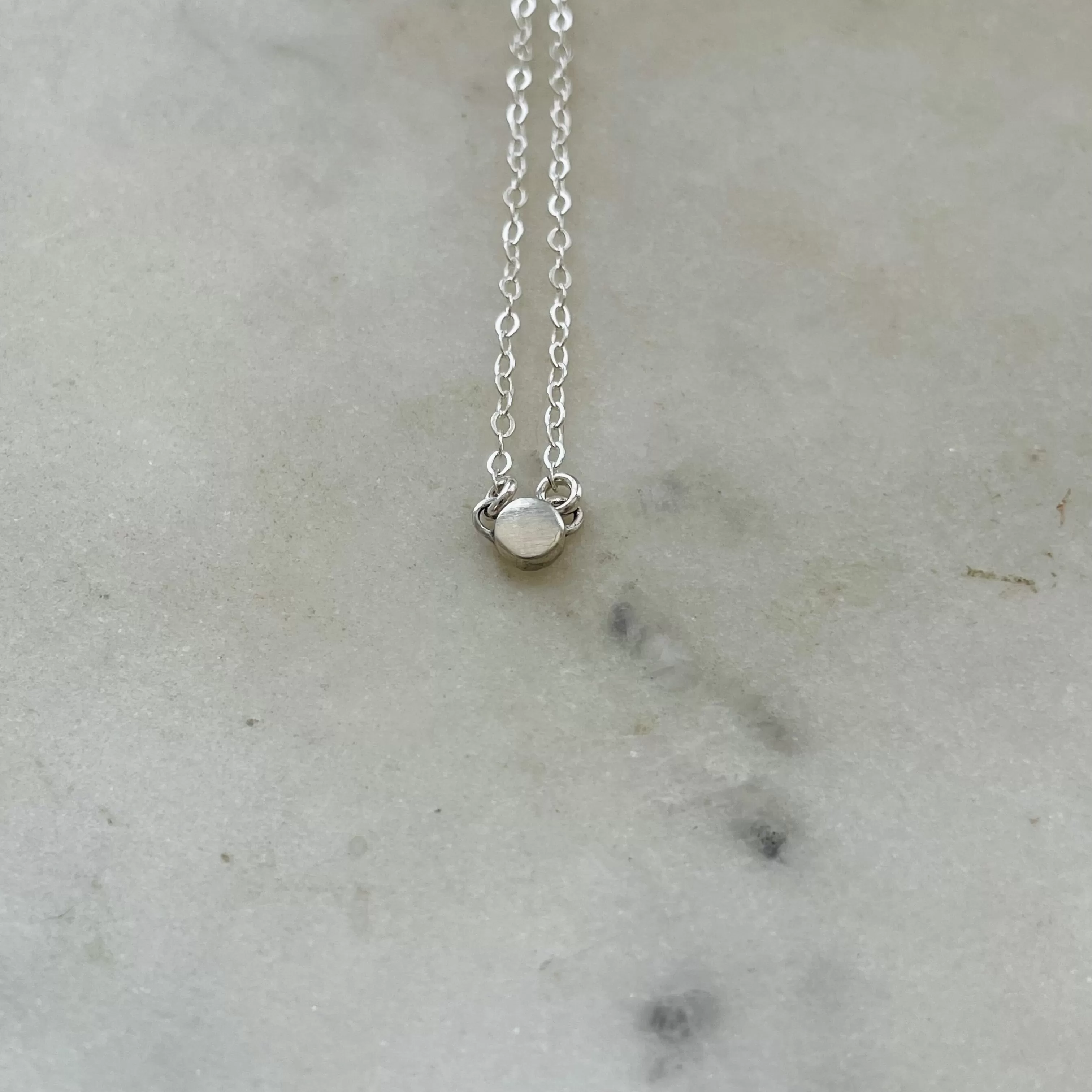 GRACE NECKLACE — NO STONE