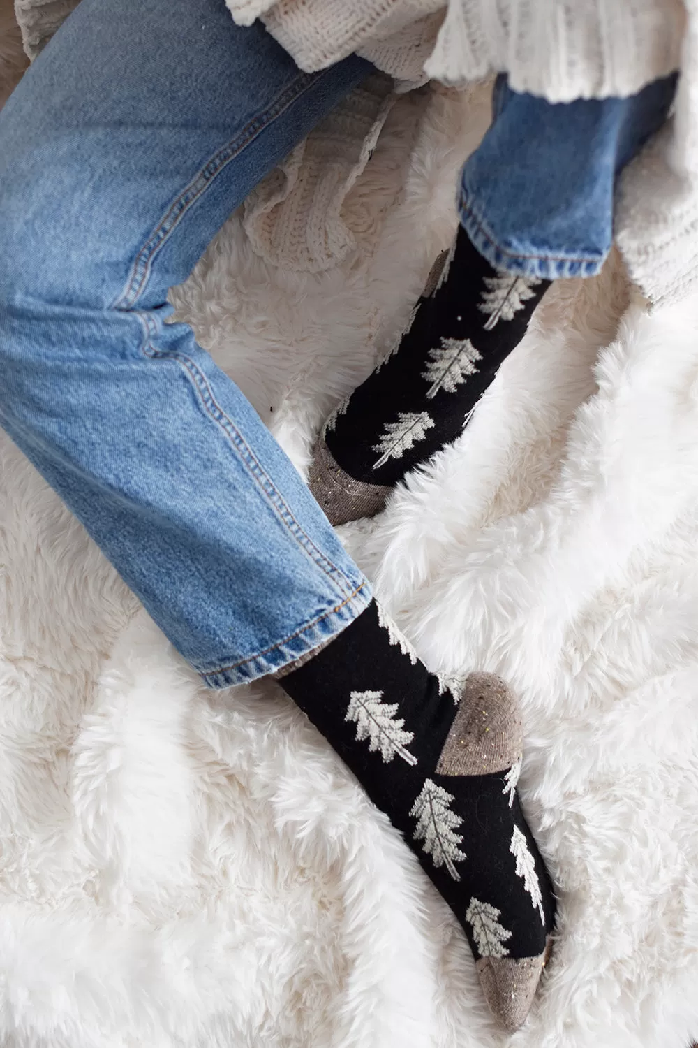 Holiday Special | Wool Socks | Pine Tree (Black)