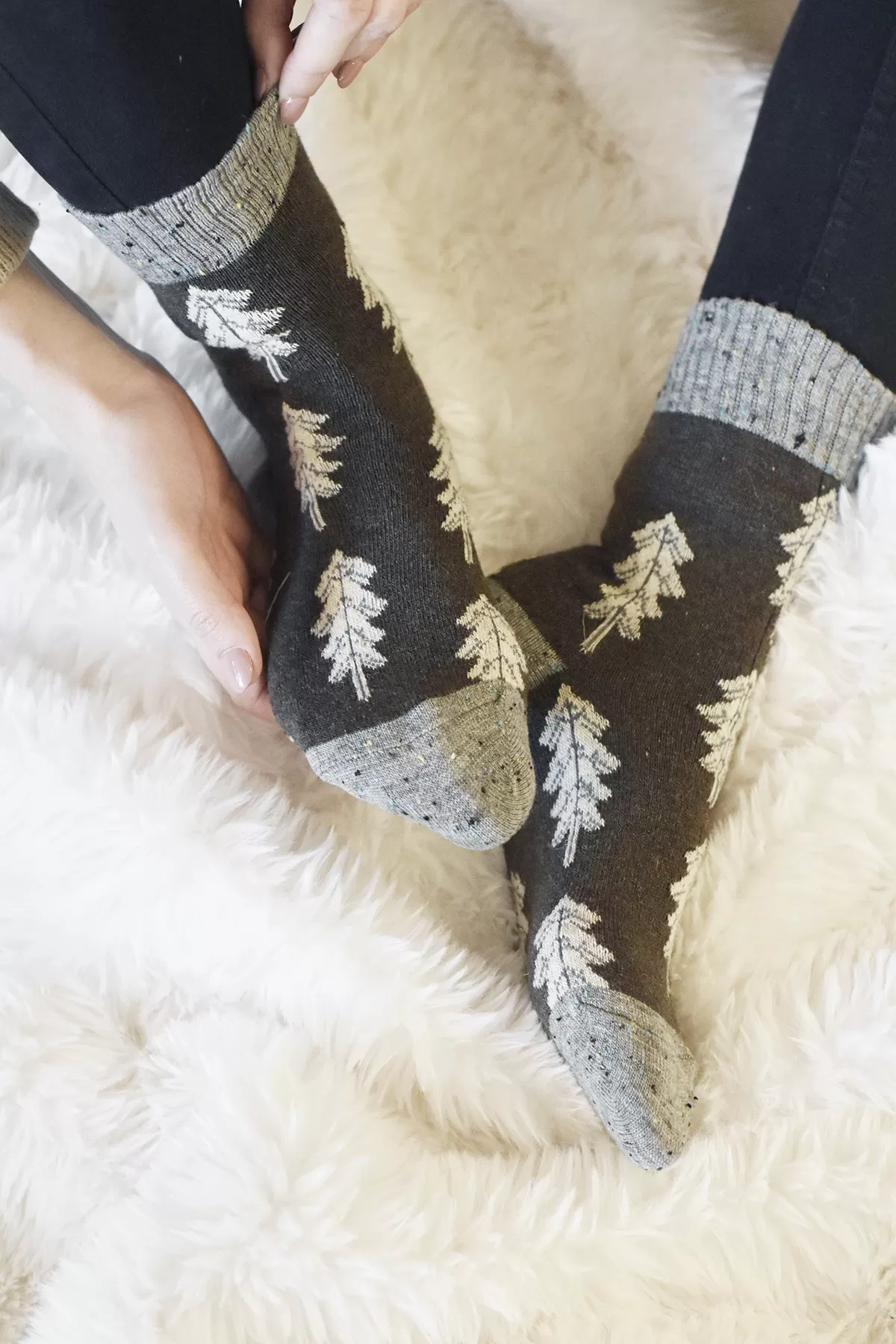 Holiday Special | Wool Socks | Pine Tree (Green)