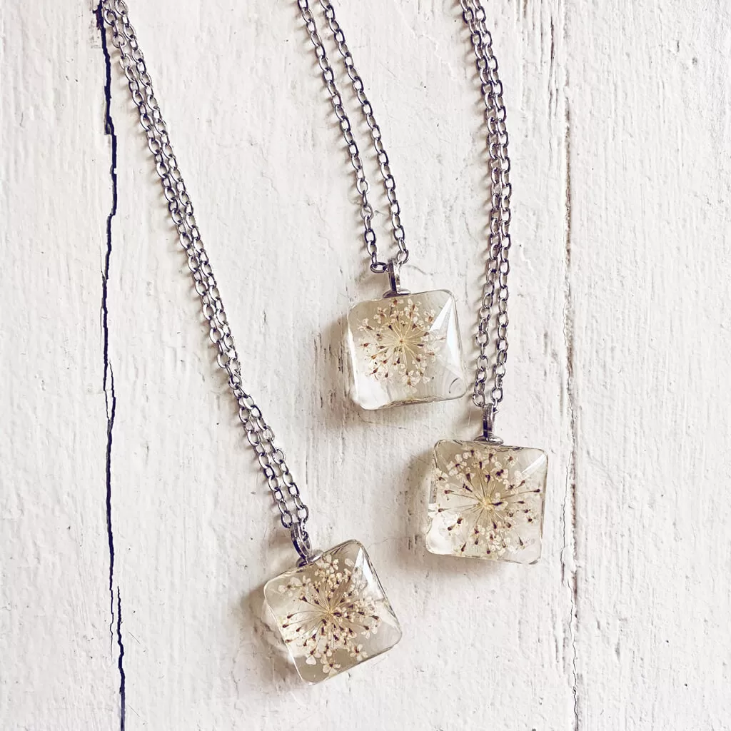 Lace Flower // square pressed queen anne lace flower glass pendant necklace