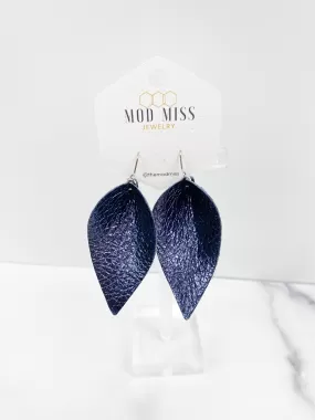 Leather Petal Earring Metallic Navy