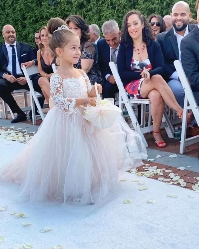 Lovely Princess Jewel Long Sleeves Long Flower Girl Dresses | Ivory Little Girls Peagant Dress with Bowknot