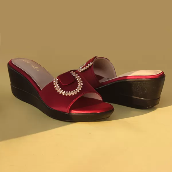 Maroon Wedge Slippers for women