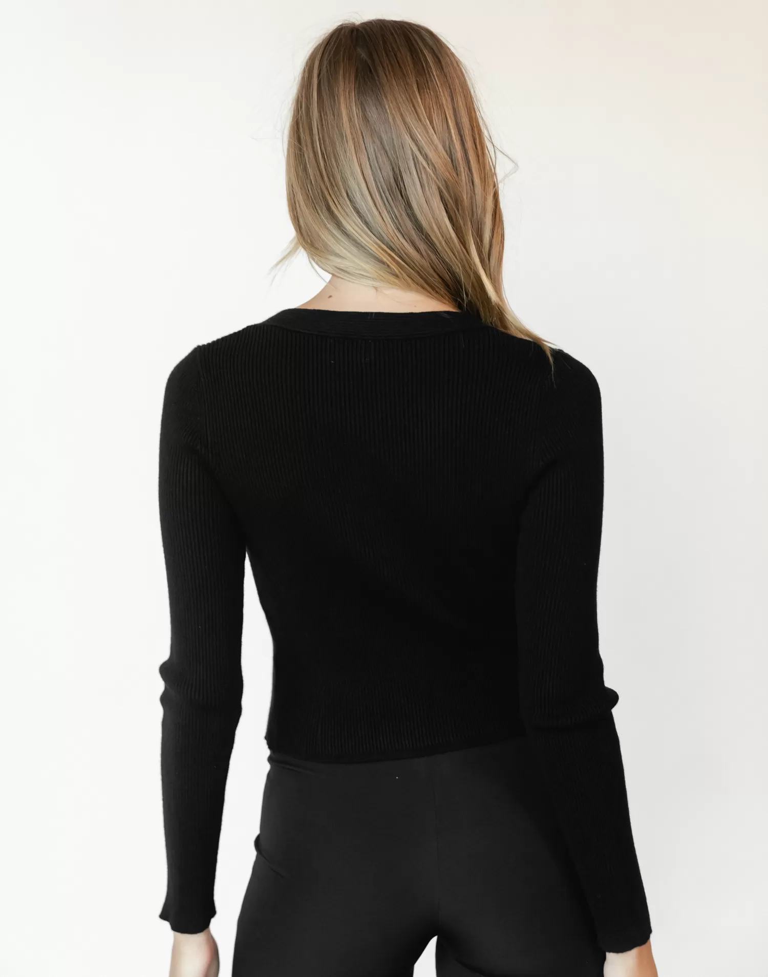 Mendi Long Sleeve Top (Black)