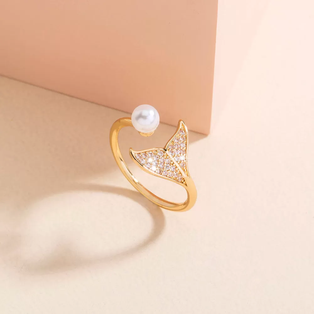 Mermaid Tail Pearl Ring