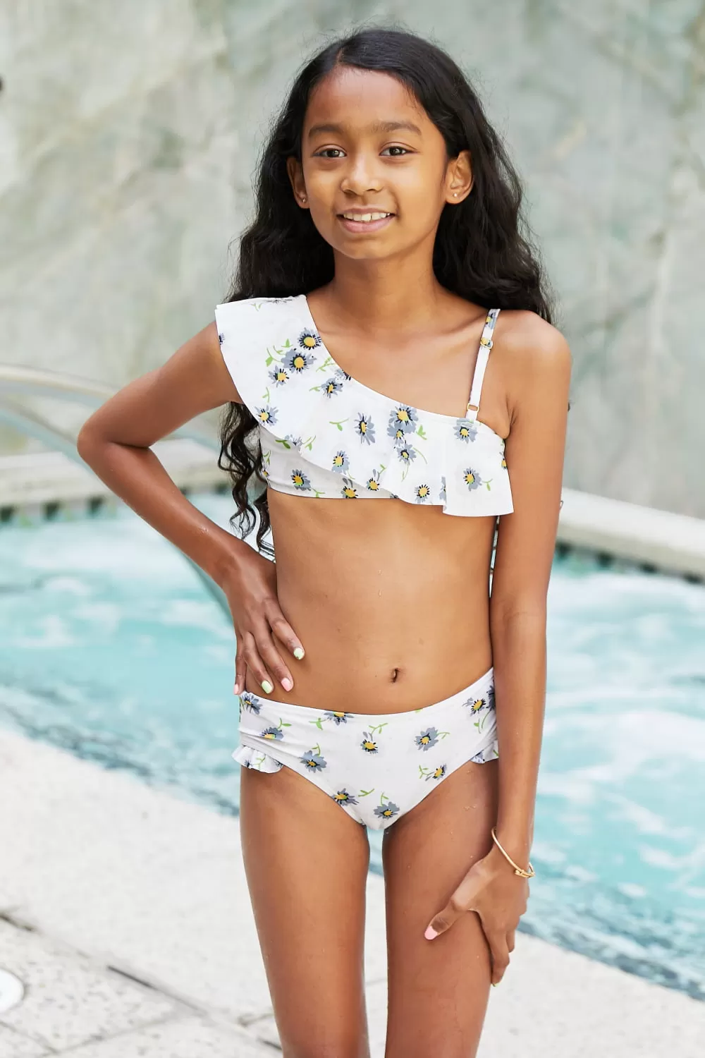 Mädchen Marina West Swim Float On Asymmetric Neck Zweiteiliges Set in Daisy Cream Mommy And Me Badeanzüge Mutter Tochter Bademode