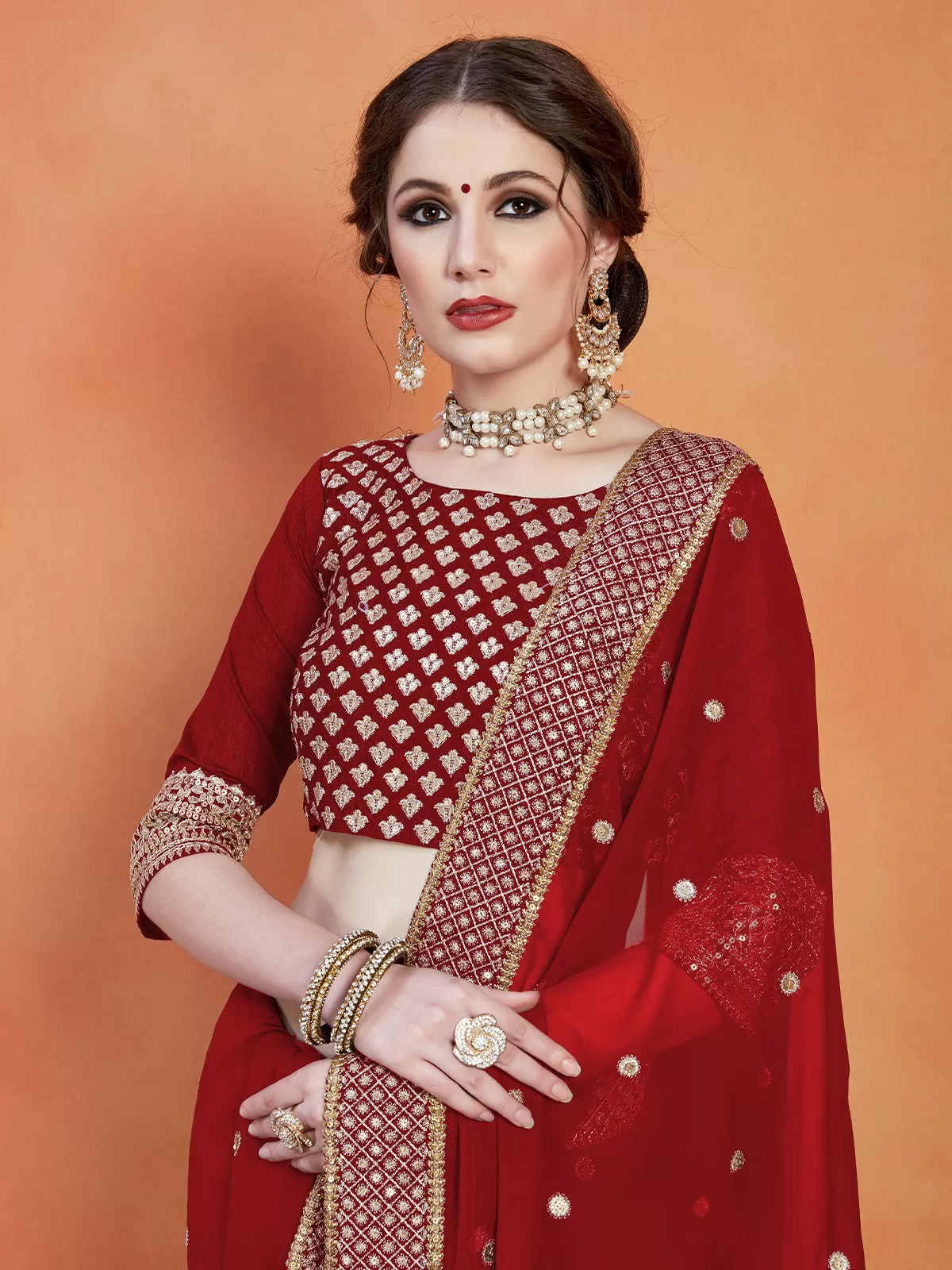 Odette Women Maroon Georgette Saree With Unstitched Blouse