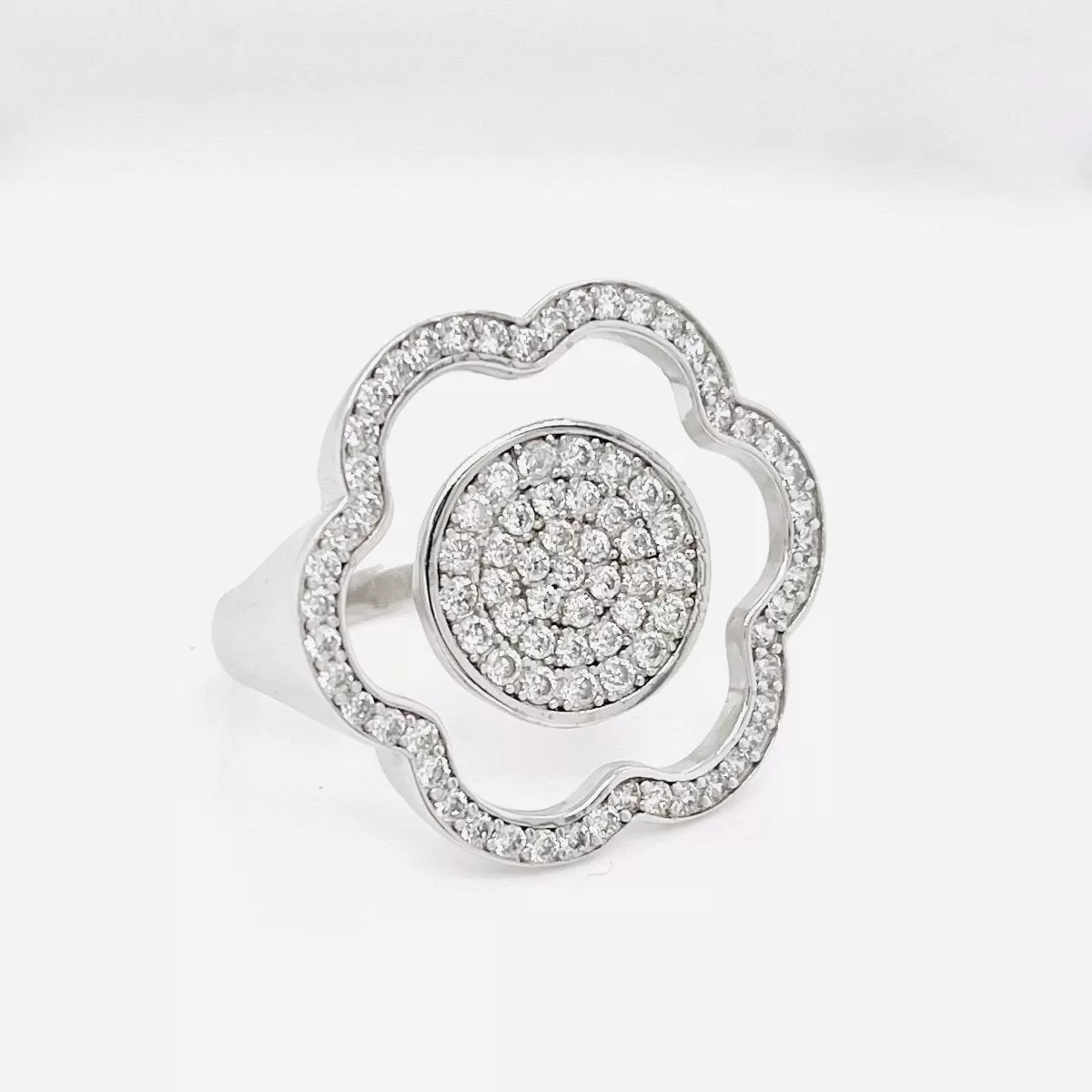 Paris Free Floating Daisy Ring