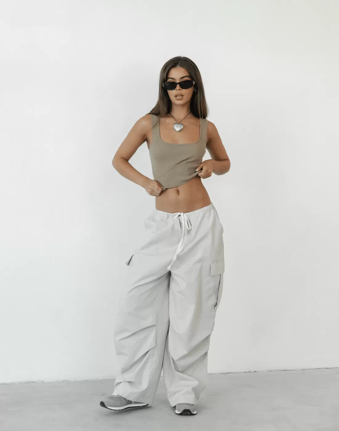 Quinten Crop Top (Beige)