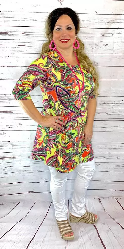 S-M-L * Paradise Neon Paisley Flutter Tunic