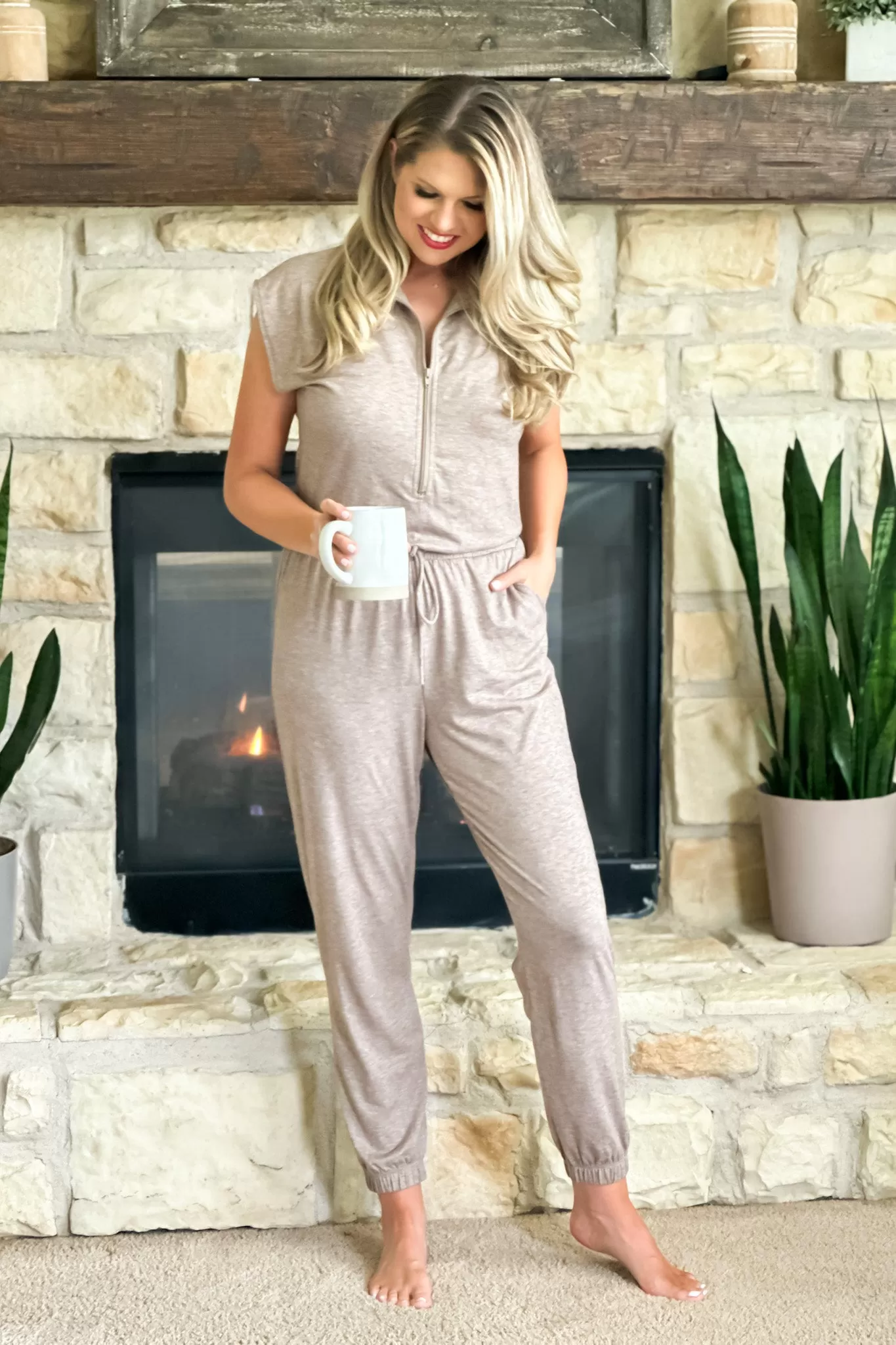 Shana Drawstring Waist Jumpsuit : Mocha